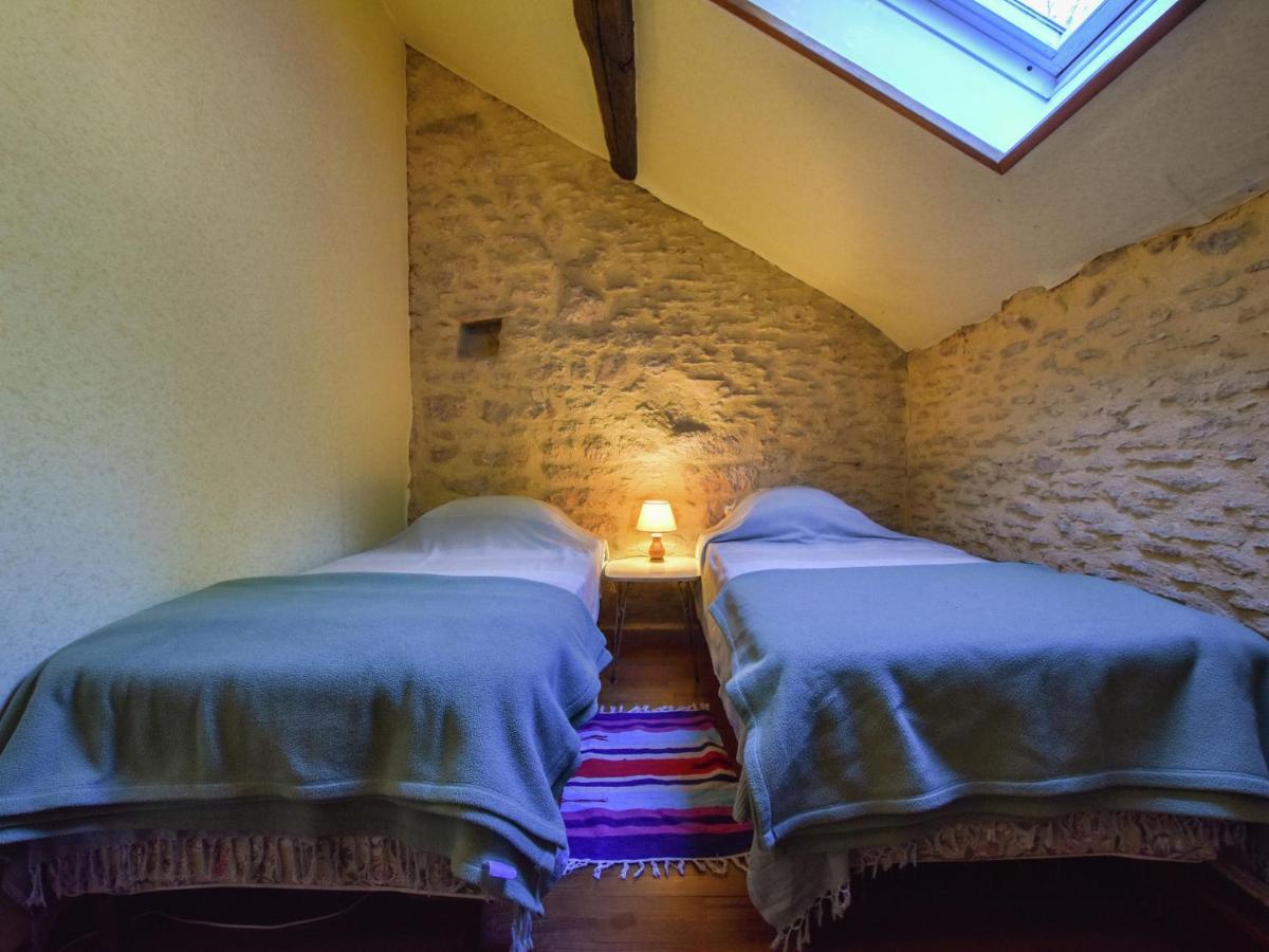 Cosy Holiday Home In Lantheuil With Garden Villefranche-du-Perigord Bagian luar foto