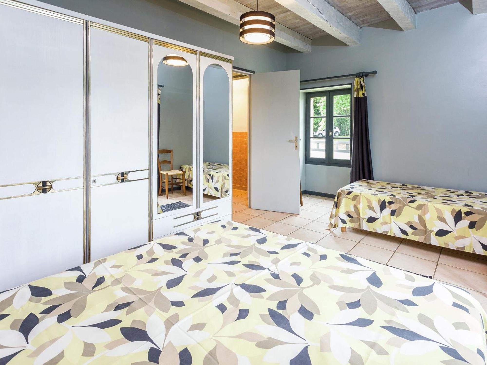Cosy Holiday Home In Lantheuil With Garden Villefranche-du-Perigord Bagian luar foto