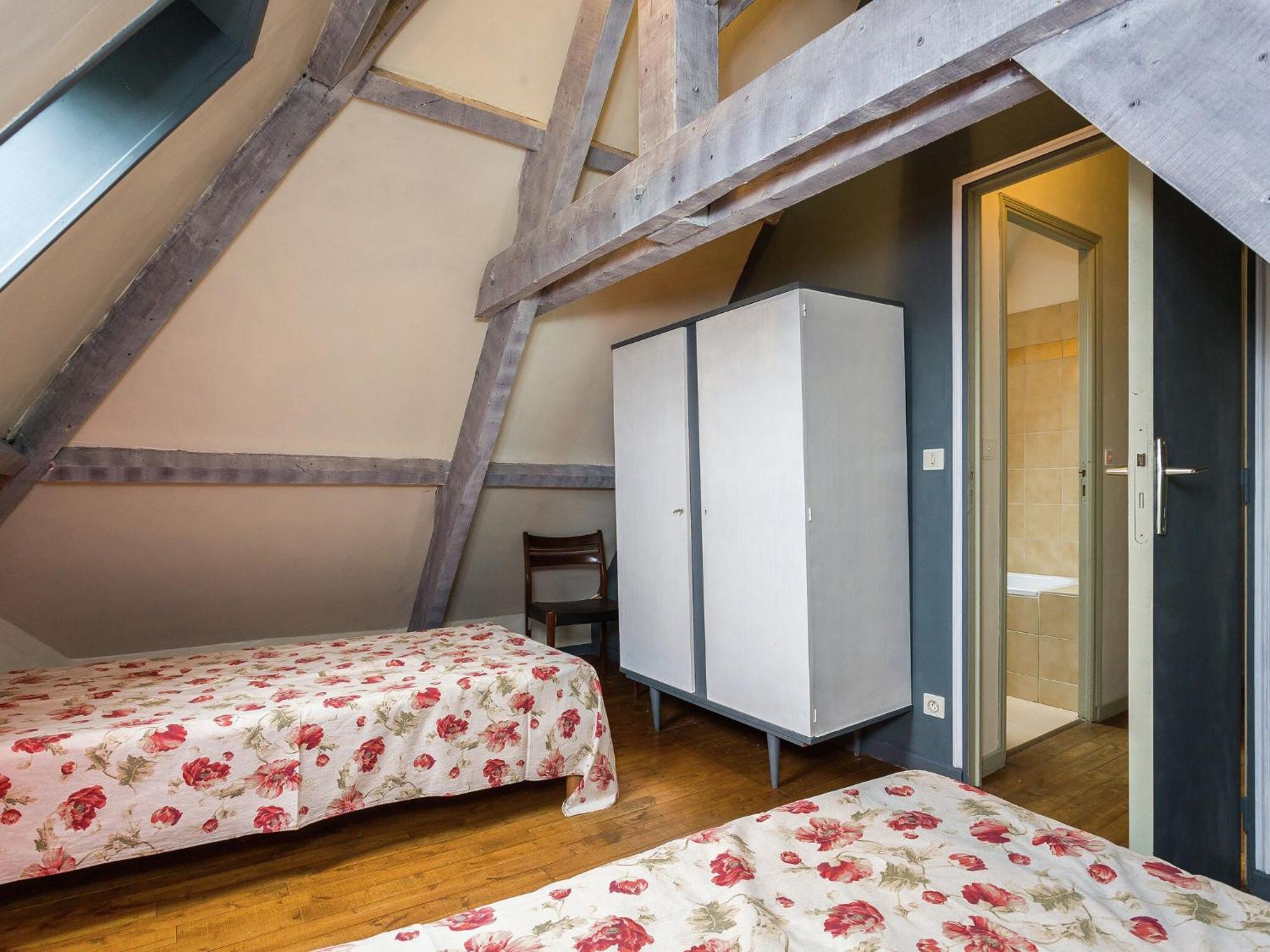 Cosy Holiday Home In Lantheuil With Garden Villefranche-du-Perigord Bagian luar foto