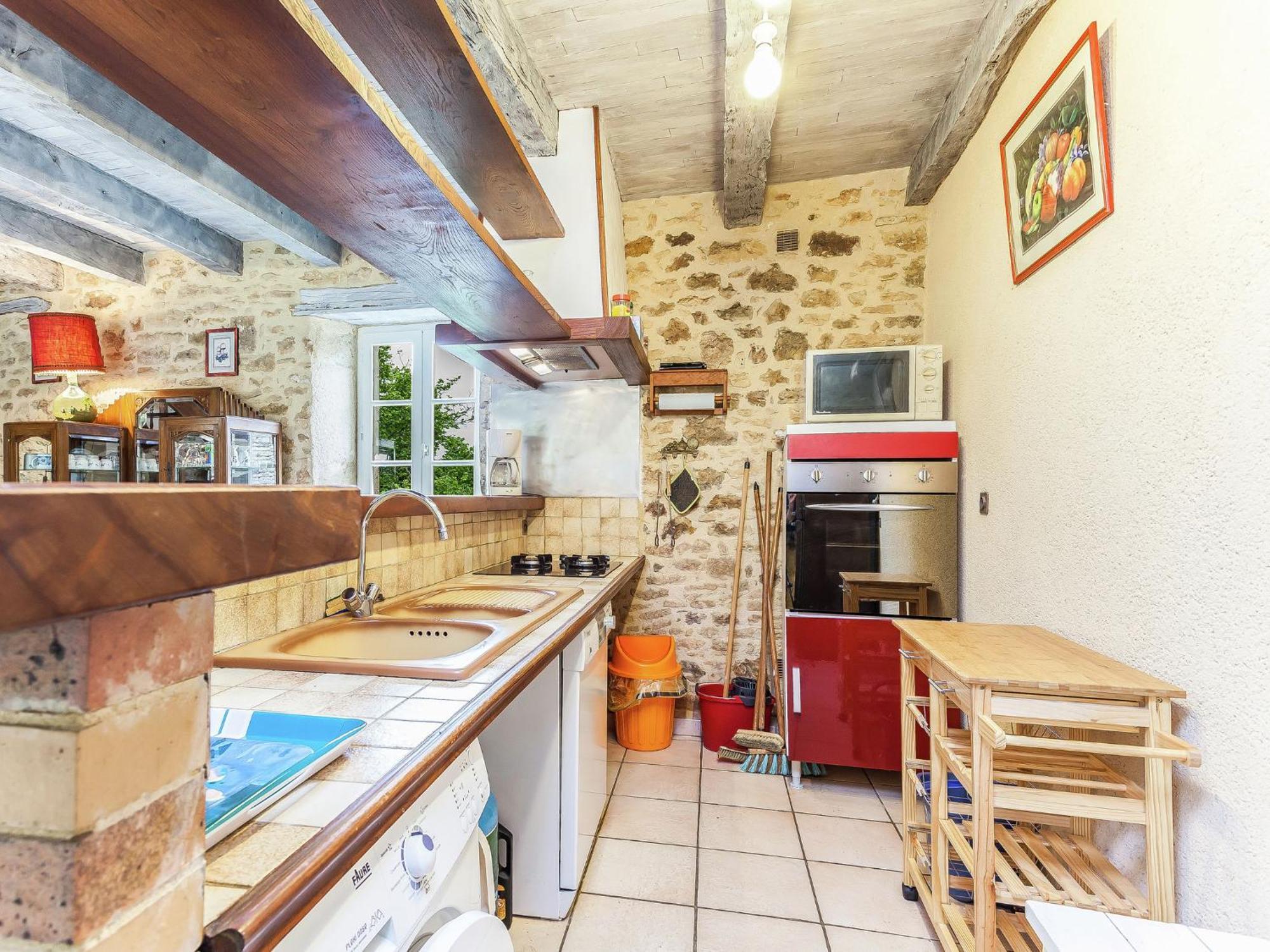 Cosy Holiday Home In Lantheuil With Garden Villefranche-du-Perigord Bagian luar foto