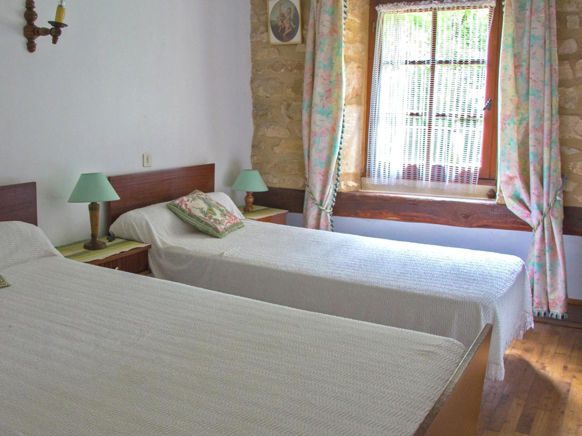 Cosy Holiday Home In Lantheuil With Garden Villefranche-du-Perigord Bagian luar foto